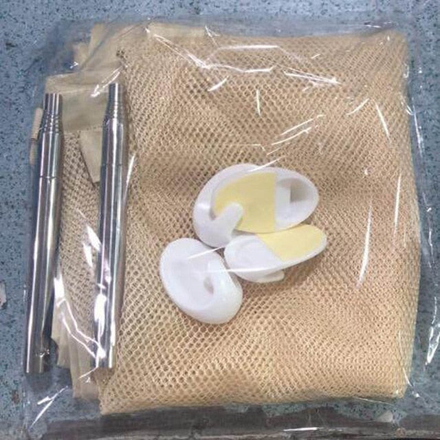 Portable Mesh Dog Gate